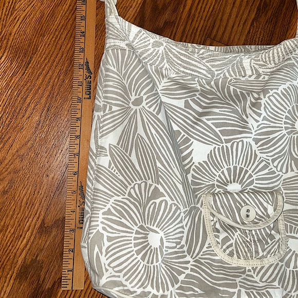 3/$10 Aeropostale Tan Cotton Design Messenger Shoulder Crossbody Bag - Picture 12 of 13